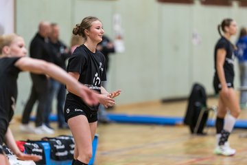 Bild 87 - wBJ SV Henstedt Ulzburg - HSG Holstein Kiel/Kronshagen : Ergebnis: 30:28